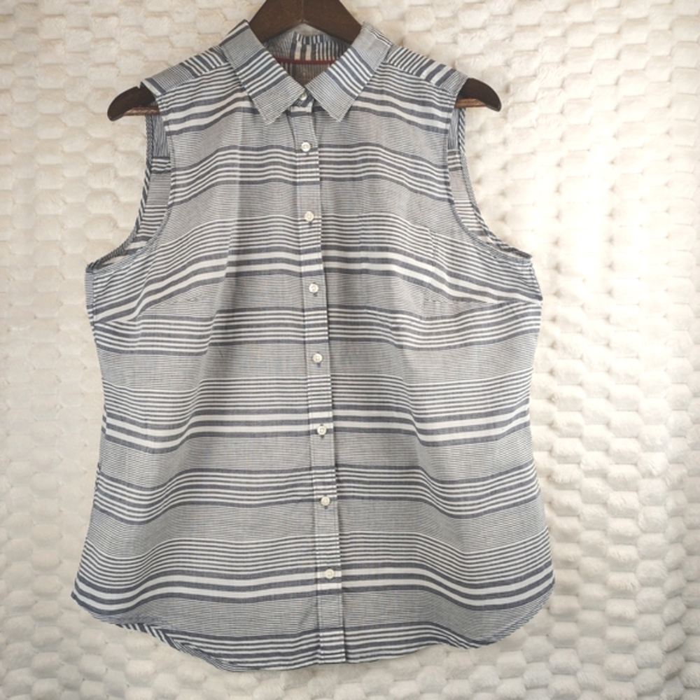 St. John's Bay Gray And White Striped Sleeveles Top Women's Size XL